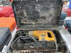 Dewalt Rotary Hammer Drill, Model DW530, 120V 9.4A, 1.5” Bit, Case