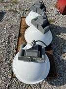 (3) Overhead Shed Lights With 4 Wheel Cart, Use 320W M.H. M132/M154 Lamp, With Hook To Hang