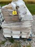 Pallet of Used 4’ Fluorescent Light Fixtures, 4’ Long x 11” Wide