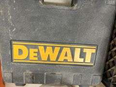 Dewalt Corded 1/2” Impact Wrench, Model DW292, Works As It Should, Plastic Case Included