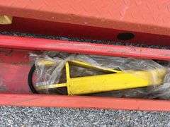 Unused AGT 2-Post Car Lift,
hydraulic lift,
8800# Capacity