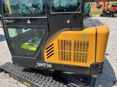 Unused AGT QNT30 Mini Excavator, Kubota 25hp, 18.2kw, Diesel Engine with EPA, 17” Bucket With 3 Replaceable Teeth, 2 Cylinders, Cab With Fan, Hydraulic Thumb, with side swing, 51” Dozer Blade