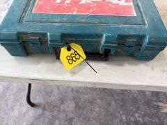 Bosch Bulldog Xtreme Hammer Drill, does run,