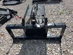 Unused MMS GIYI Skid Steer Stump Grab Bucket, Model GY-SGB20, 20” Wide Bucket, 3 Replaceable Teeth, Low Flow, Universal Plate