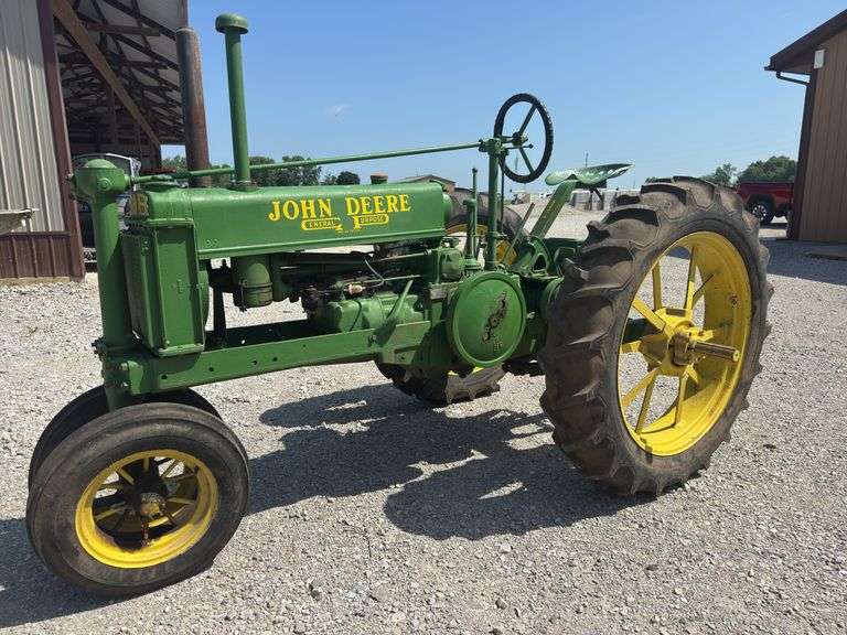 1937 John Deere B Tractor, Formerly Owned By Ray Hughes, Used As A Parade Tractor, 11.2 36 Firestone Rear Tires 90% Some Sidewall Dry Cracks, 5.5-16 SL Fronts (Dry Cracked) , Brakes Work, Pony Moto, Tractor Was Running When Parked, Fuel Tank Is Empty, Engine Is Free.