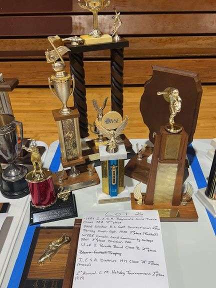 1989 4th Place 7AA IESA Girls Track Regionals, 2005 2nd Place Windsor High School Golf Invitational, 1970 3rd Place Football Jersey Fresh-Soph, 2001 3rd Place Division 700 WYSE Lincoln Land College, No Date U of I 2nd Place Class B Parade Band, 1971 2nd Place Class A IESA Track, 1979 1st Place 1st Annual CM Holiday Tournament