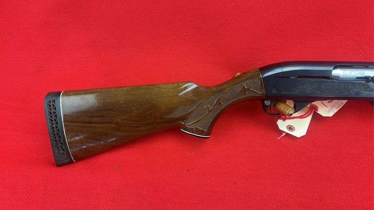 Remington Model 1100  12Gauge Magnum 3" Chamber