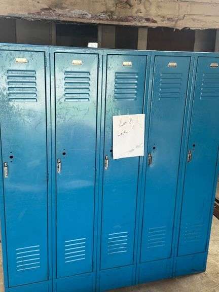 Blue lockers
