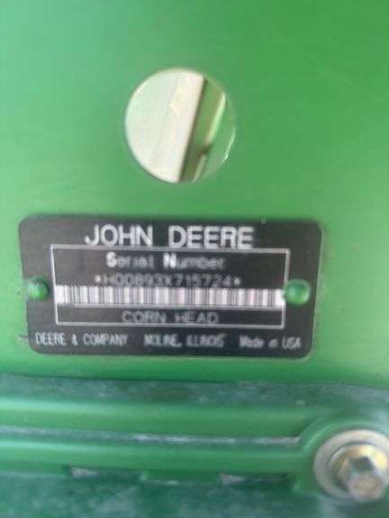 John Deere 893 Corn Head, 8 Row 30”, hydraulic Deck Plates, Row Cones, Gear Boxes Are Good (No Leaks), Single Point Hookup, Poly Snoots, Shedded, Slow Down Kit In Gathering Chains, Owner Bought 608. Sells With John Deere Shop Built Head Cart, Local Farmer Consignment. Randy Hinch 618 292-2615