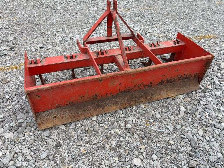 3 pt.6’ Box Blade w/6 Chisel Teeth, Good Cutting Edge on Blades,