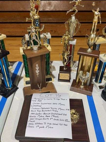 1925 Montgomery County Junior High Track and Field, 2002 3rd Place Wrestling Clinton Invitational, 1978 2nd Place Freshman/Sophomore Tourney, No Date Boys Basketball Trophy, 1994 1st Place Girls Varsity Track Cowden-Herrick Invitational, 2007 2nd Place 8th Grade Girls Track Dragon Invite, 2006 1st Place 7th Grade HJHS Fall Hoop Classic