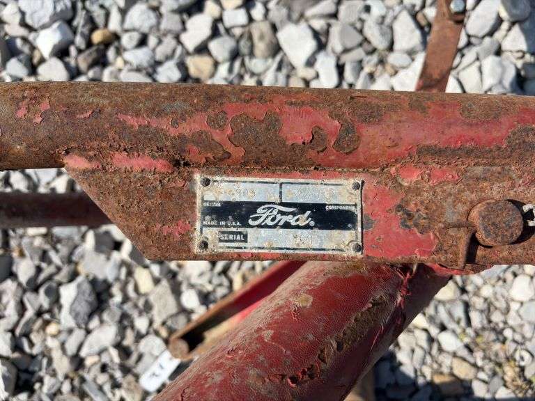 Ford Post Hole Digger 12”, missing half of pto shaft,