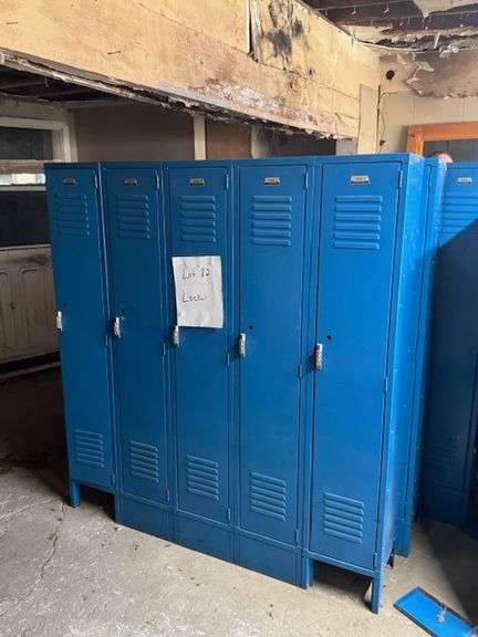 Blue lockers