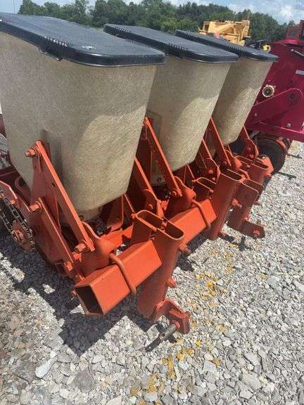 3 Point Allis Chalmers 3 Row Planter, Corn, Soybean, Milo And Sunflower Seed Plates.