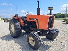 Allis Chalmers 6080 Tractor, 1984 Model Year, 2 Hydraulic Outlets, 3-Point, 540 and Small 1000 PTO, Factory Engine Crank Girdle,10.00-16SL Steer Tires That have Dry Cracks Between Treads, 18.4-34 Radial Rear Tires 40-50% Tread. Fender Radio Does Not Work,Can't Read Hourmeter, Consigner is Estimating Around 6,000 Hours.