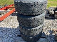 Cooper Discover A/T 31x10.50R15LT with 5 Hole Chrome Rims, 50% Tread