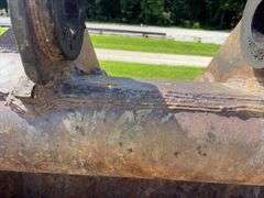 Balderson 68” wide 7 tooth Excavator Bucket, Came off a 330 Cat Trackhoe, has non shop welds, teeth are in good condition,