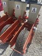 3 Point Allis Chalmers 3 Row Planter, Corn, Soybean, Milo And Sunflower Seed Plates.