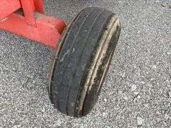 Kory Gravity Wagon 350 bu, Running Gear Model 8278, Tires hold air, Tread 20%, Door works, Hitch extends,