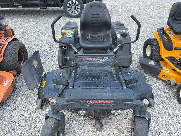 Troy-Bilt Mustang XP, 60” Deck, Commercial Grade, 26 Hp Kohler Courage Engine, 573 hrs, Starts and Runs,