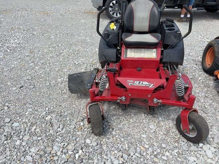 Ferris IS 2100Z Zero Turn Mower, Vanguard EFI 28 hp, 52” Deck, Commercial Grade, New Rear Tires, Front Tires hold air, 4 Shock Suspension, No Tears in Seat or Back, Starts and Runs, Missing Left Armrest,