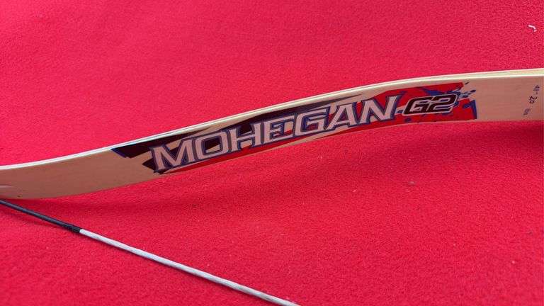 Mohegan G2 Recurve Bow