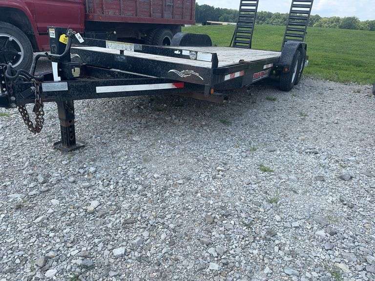 (TITLE) 2010 Trailerman Trailer, 2 5/16” Ball Hitch, 7000# Axels, (4) D Rings, 18’Long 2’ Dove Tail, Nice Tires (235/80R16), Heavy Fenders, Spring Assist Load Ramps, Title In Hand , Good Wooden Deck, Pallet Fork Carrier, Good Trailer , 83” Inside Width of Fenders