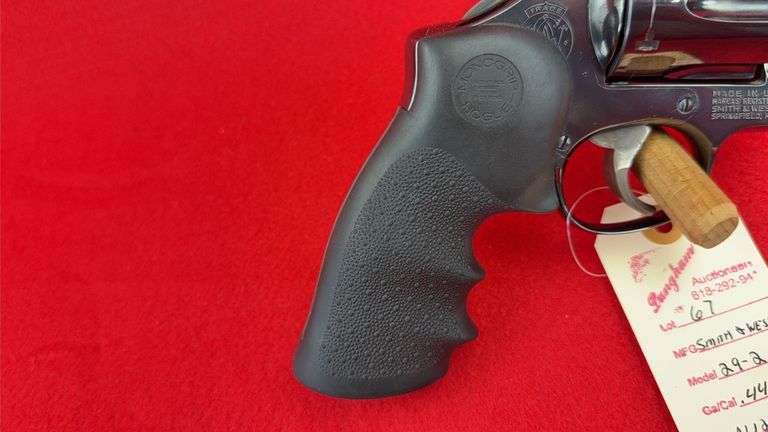 Smith & Wesson Model 29-2  .44 Magnum Caliber