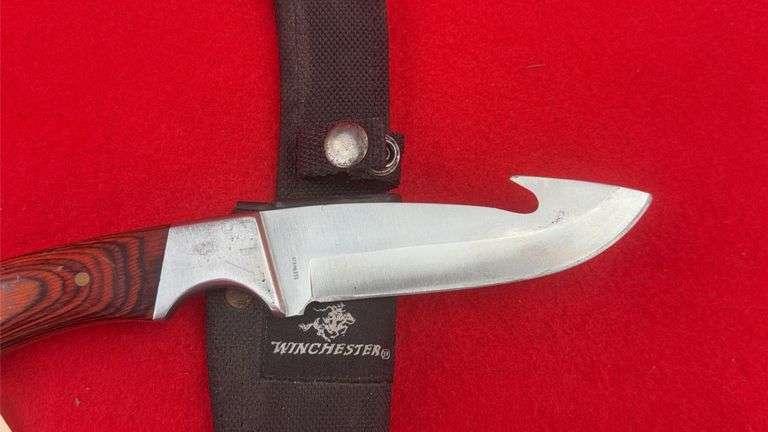 Winchester Fixed Blade with Sheath