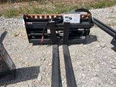 Unused Wuxi Landhonor Skid Steer Hydraulic Adjustable Pallet Fork, Model# PF-11-3300G, Fork rating: 4,000lbs, Forks: 48” long