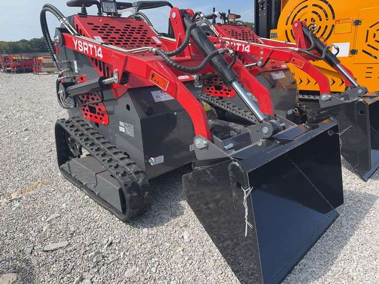 Unused AGT Stand On Skidsteer, Model YSRT14, Gas Engine, 31” Material Bucket, 420 CC Engine.