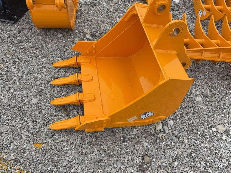 Cat 305 24“ Digging Bucket, 4 teeth,