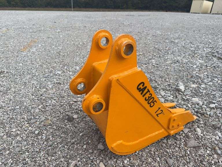 Cat 305 12 “ Digging Bucket