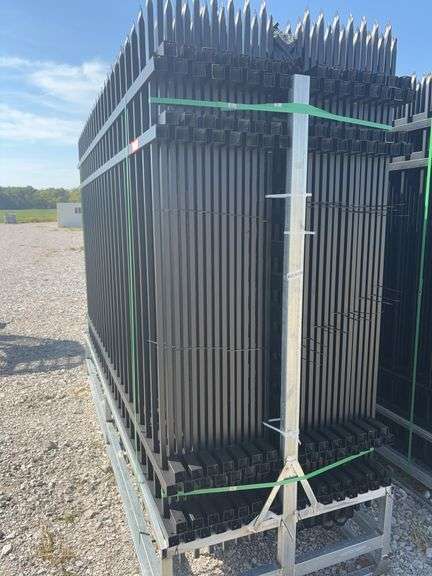 Steel Site Fencing, (30) pcs, Panel Size 117” wide X 79” tall, Posts Included, Post are 90.55” tall,