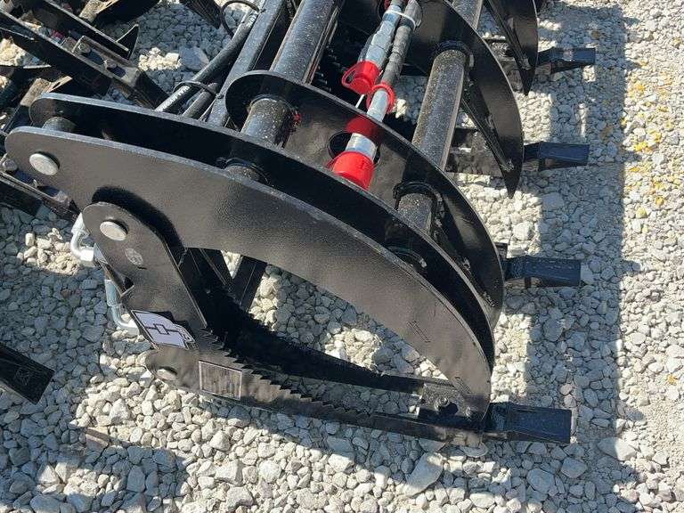 Unused Mini Curved Log Grabber, Model MCLG60, 43.5” Width