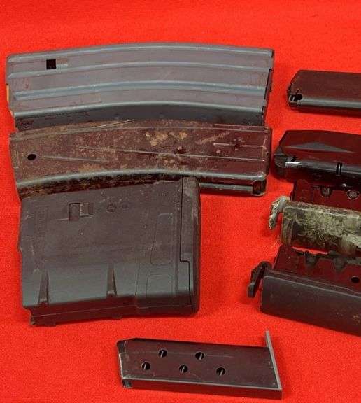 (8) Miscellaneous Pistol/Rifle Magazines (No IL Sales)