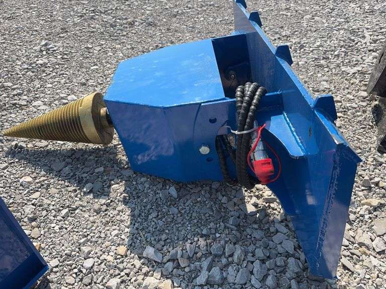 Unused GIYI Skid Steer Log Splitter, 43” Working Length,