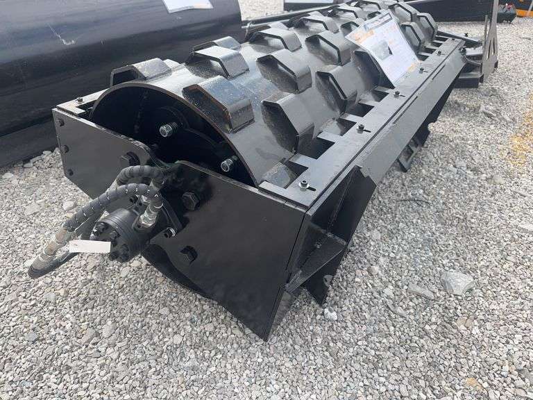 Unused GIYI Skid Steer Compactor Wheel, 1064 Pounds,