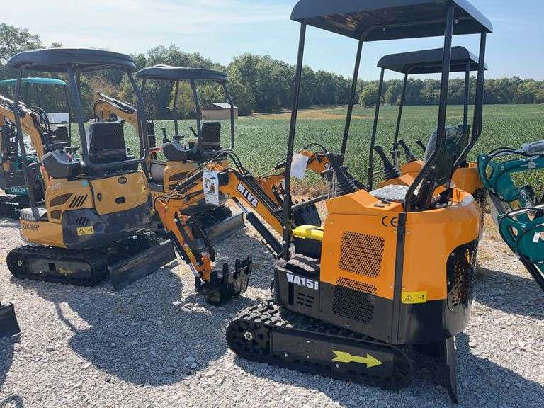 Unused MMS Miva VA15J Mini Excavator, 420cc Gas Engine, Pilot Controls, Manual Thumb, Extra Hydraulics on Boom, 3 Teeth, 15.5” Bucket, 13.5HP,