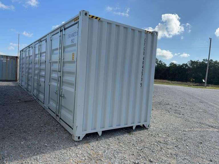 40’ AGT 4 Side Doors and 1 Back Door Container, 40' long x 8' wide,
1 ea. Back Doors measuresds 102" tall X 92" wide,
4 ea. Side Doors  measures  98" tall X 92" wide,
inside dimension 89” wide,
Tie down anchors on inside of container,
Minor floor scratches on inside, minor wall scratches and dents, 
All doors have weatherstripping, 
1 time use,
Has vents on side walls, 
Container # CFGU4045035