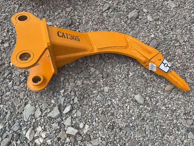 Cat 305 Single Tooth Ripper, 1 3/4” pin.