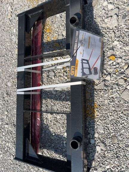 Unused GIYI Skid Steer Bale Fork, 47” Spears,