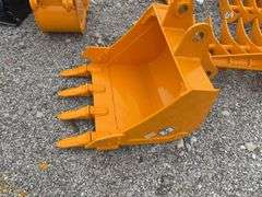 Cat 305 24“ Digging Bucket, 4 teeth,