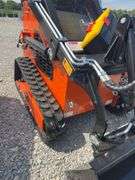 Unused MMS MS36C stand on Mini Skidsteer, 6” Rubber Tracks, 38” Material Bucket