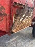 E-Z Flow Model No. 300 Gravity Wagon, 10.00-20 Truck Tires, 1074 E-Z Trail Gear, Adjustable Tongue,