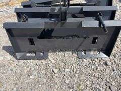 Unused Wuxi Wolverine Quick Attach Category 1 Skid Steer Plate, 20 to 45 hp Tractor, Model PT-16-01C,