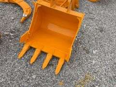 Cat 305 24“ Digging Bucket, 4 teeth,