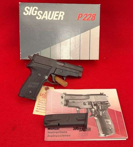 Sig Sauer P228 9MM Para