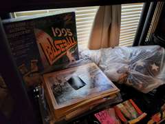 American Flag, 1995 Score Baseball collector set (believe to be NIP), advertising books & other