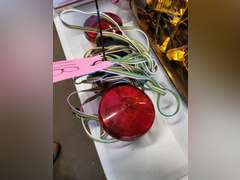 Pair of magnetic based temp tow lights